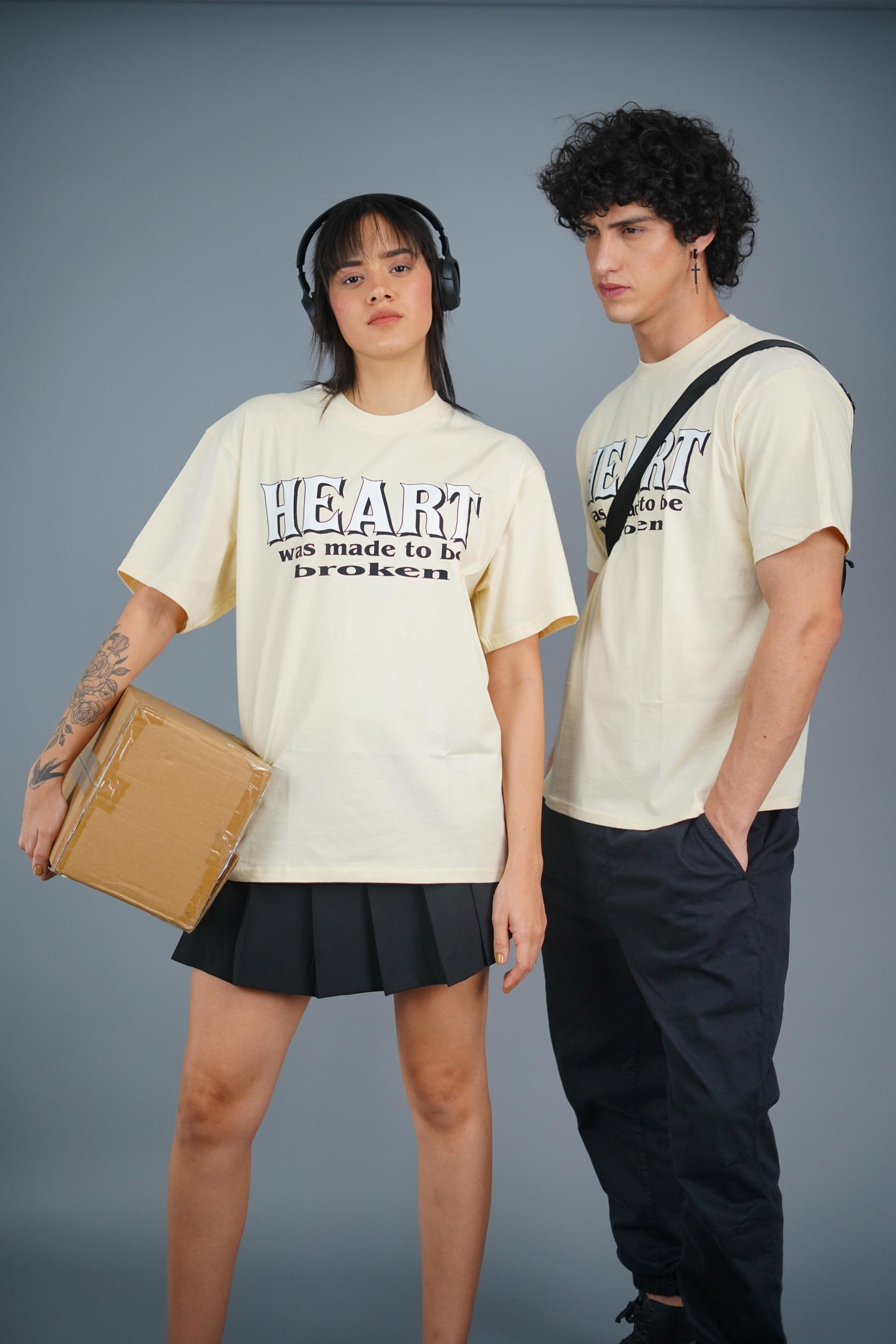 Broken Heart T-shirt in Beige